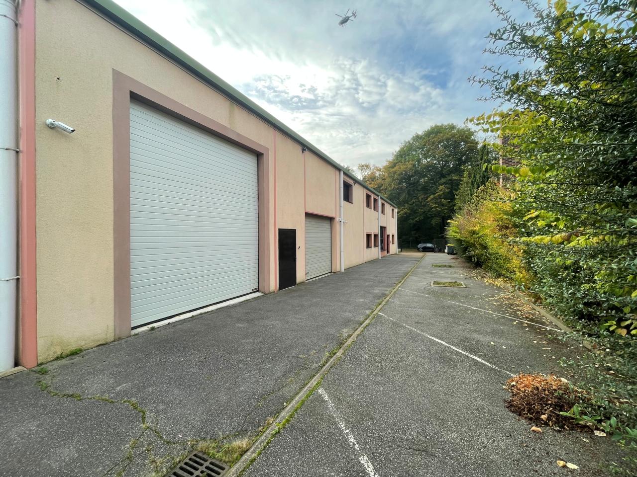 Local d'activité Jouy-en-Josas 624m² Location local d'activité Jouy-en-Josas Yvelines OLACT2426656 2